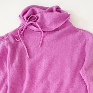 I.e. Lilac 100% Cashmere Cowl Neck sweater